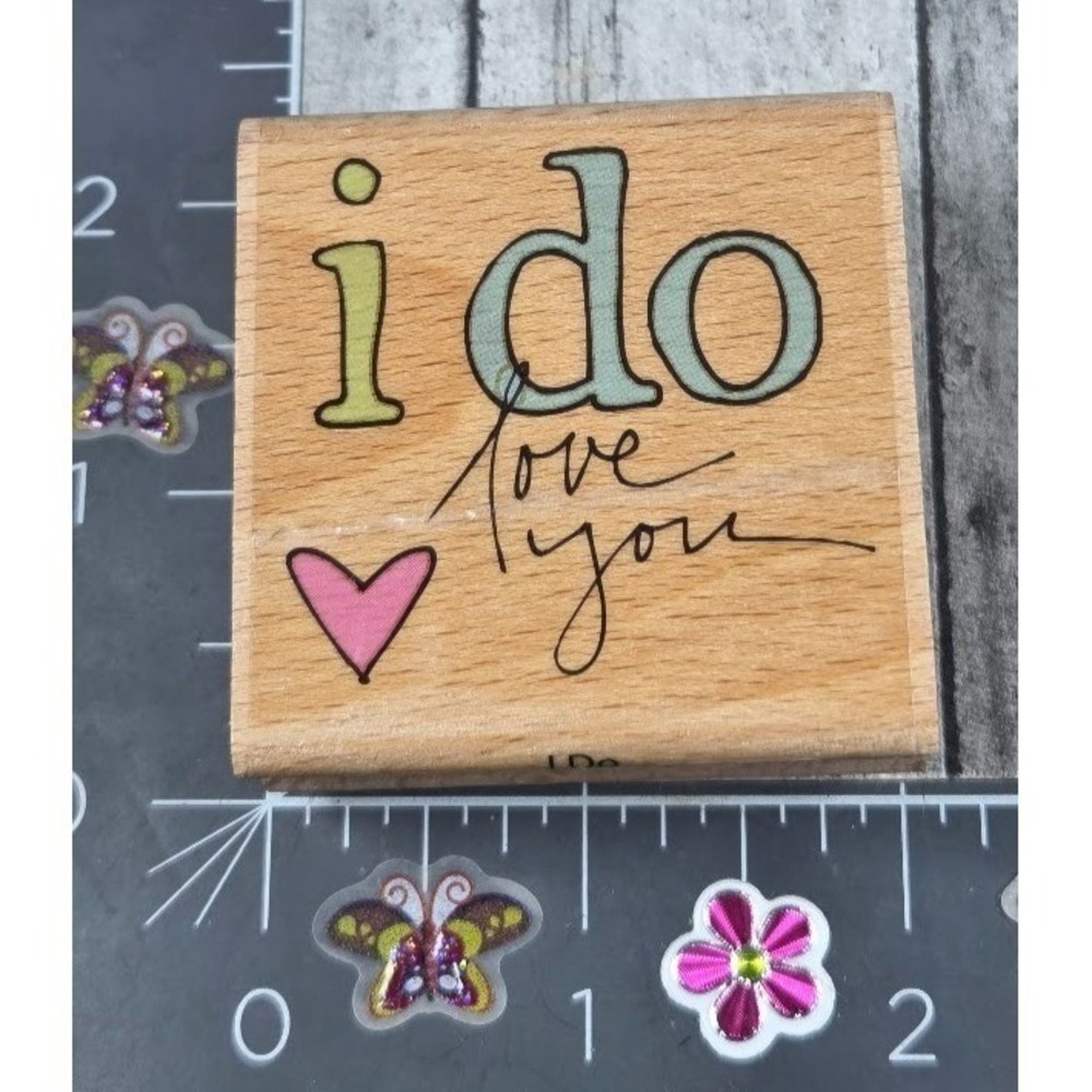 Kolette Hall I Do Love You Heart Rubber Stamp Wood #i37